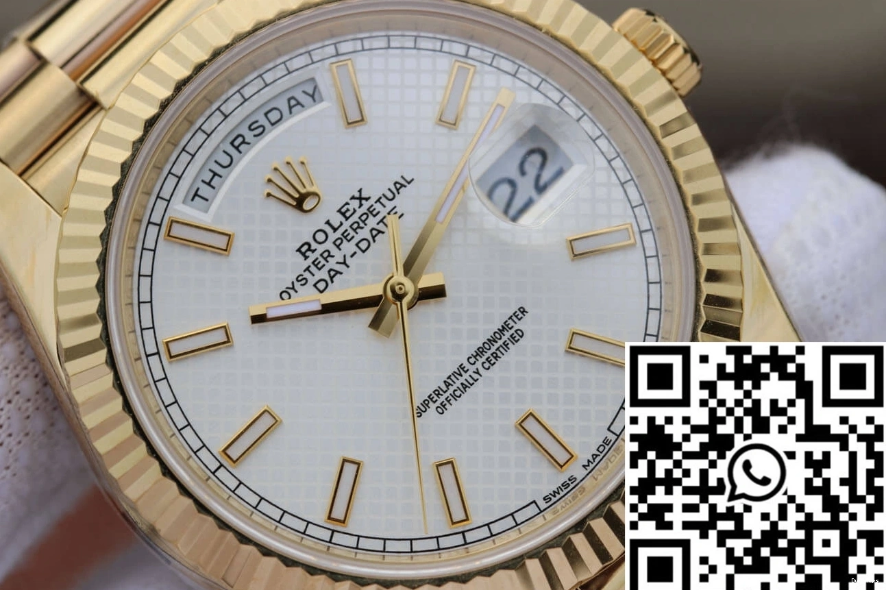 Factory EW M228238-0008 Silver Day-Date Dial Rolex 0228